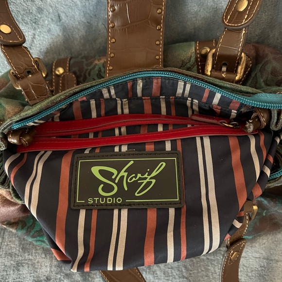 Shariff studio shoulder bag 9”x14” - Picture 3 of 6